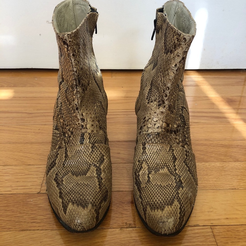 Vintage Snake Skin booties